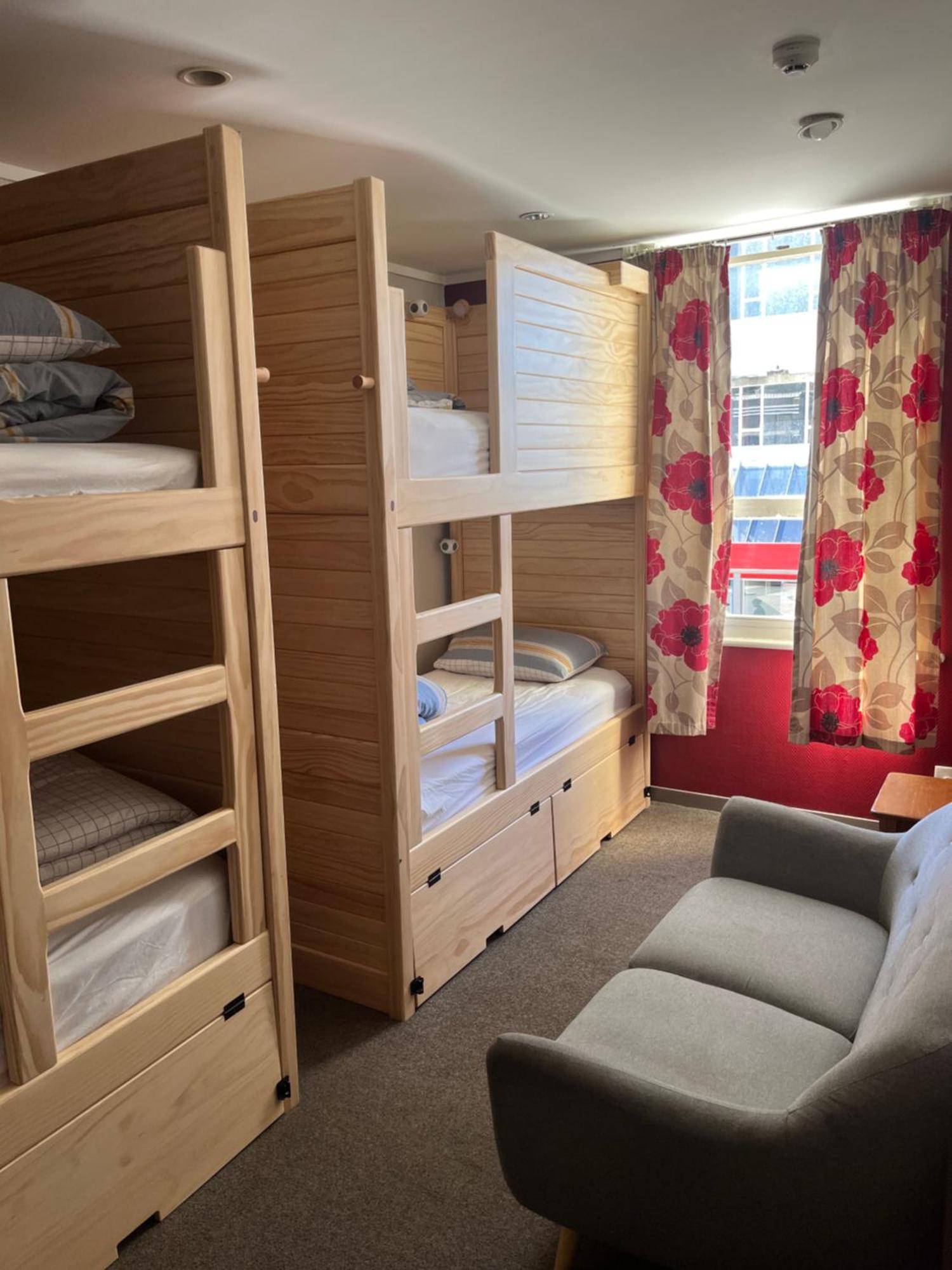 Uptown Backpackers Hostel