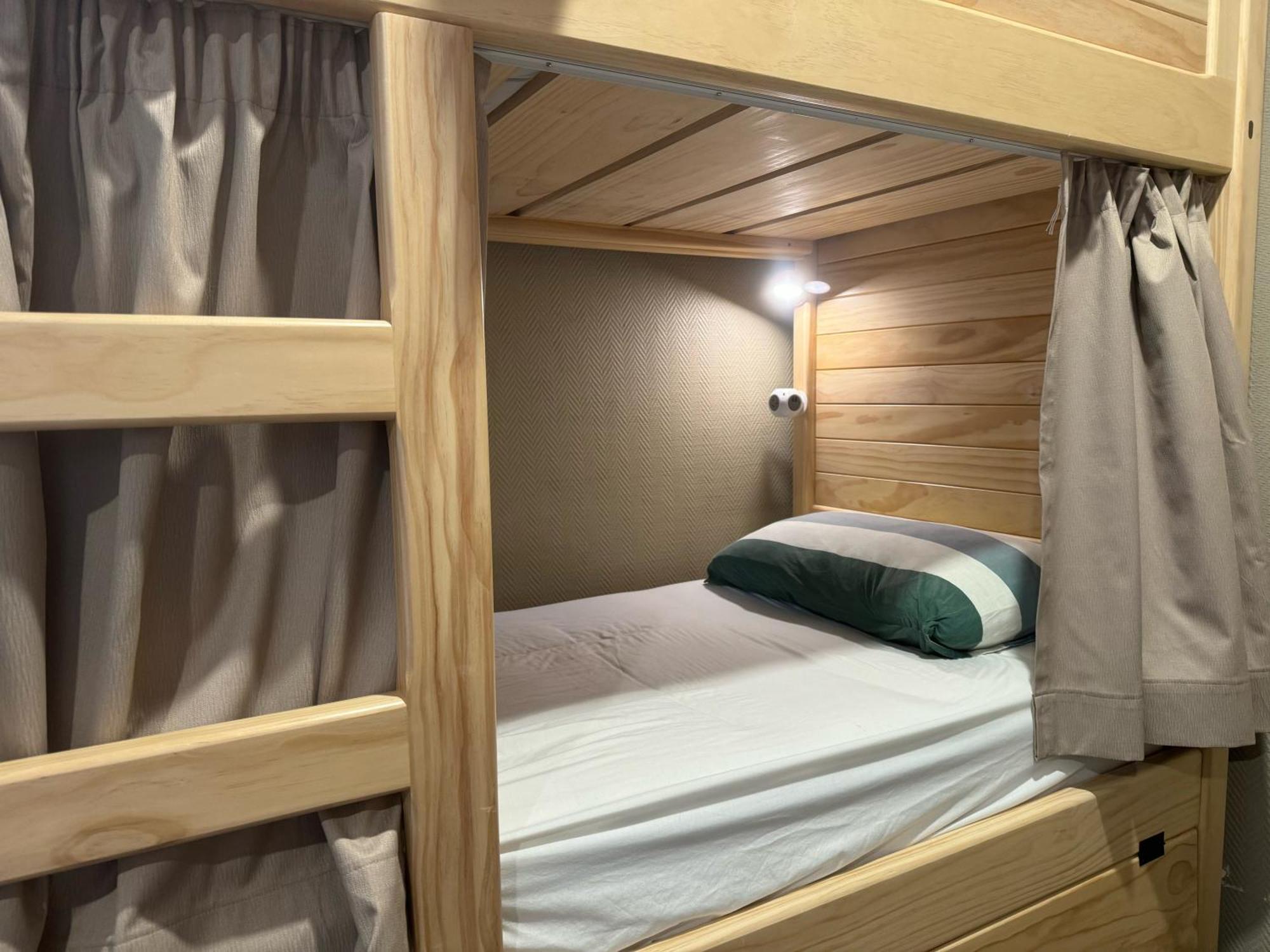 Uptown Backpackers Hostel